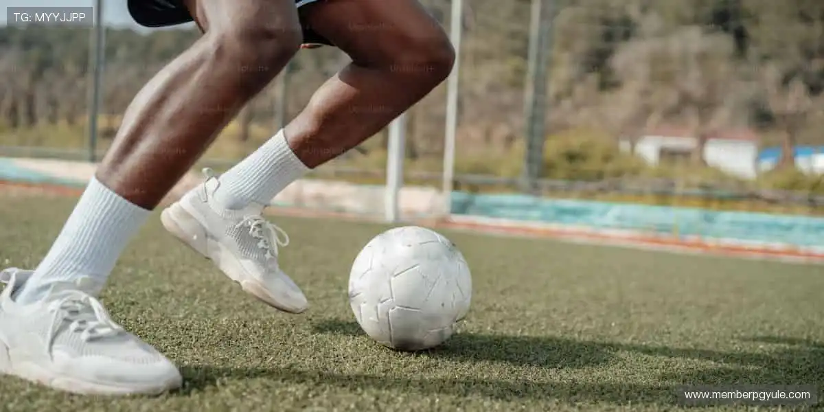 汗水与荣耀的舞台,等你来战!⚽ 报名即享专属福利,点击开启征程!